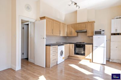 Fairbridge Road, N19